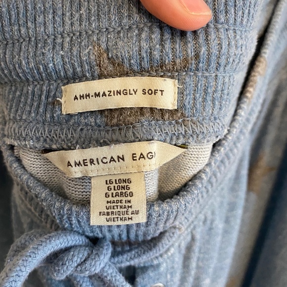 AE Plush Super High-Waisted Boyfriend Jogger Pant - EUC - Picture 5 of 5